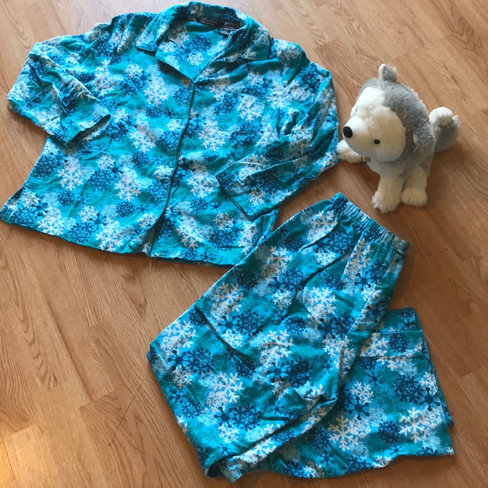 Blue Snowflake Flannel Holiday Pajamas